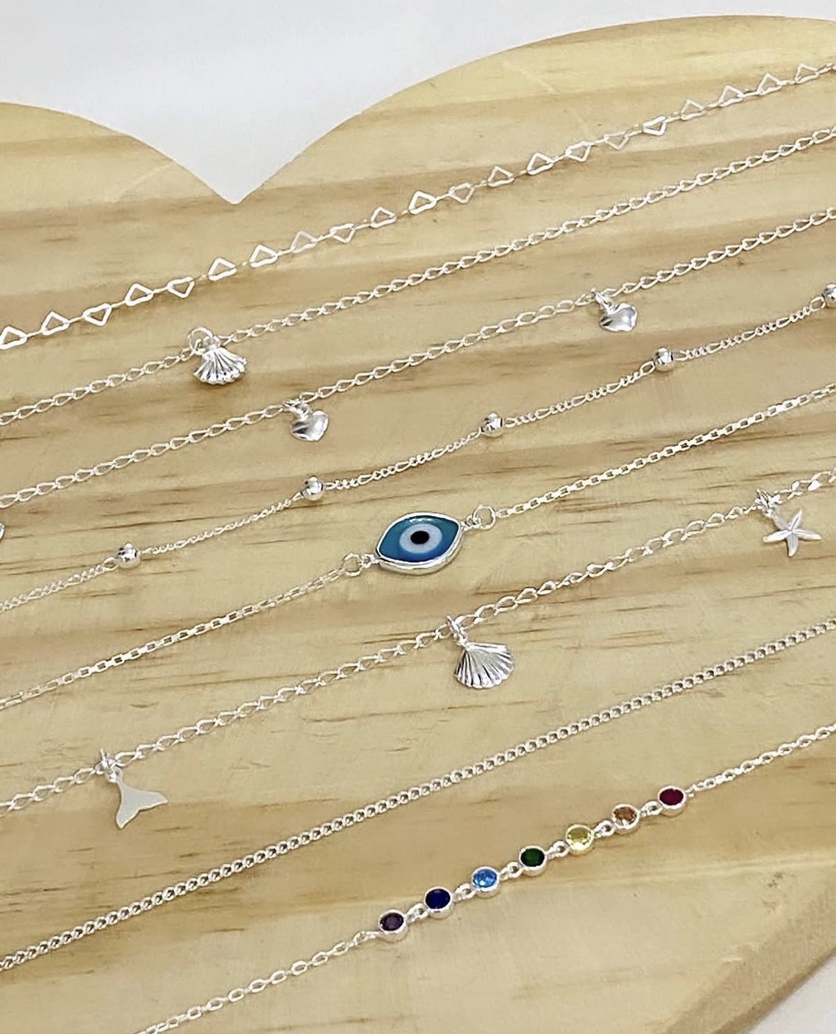 Correntes e charms